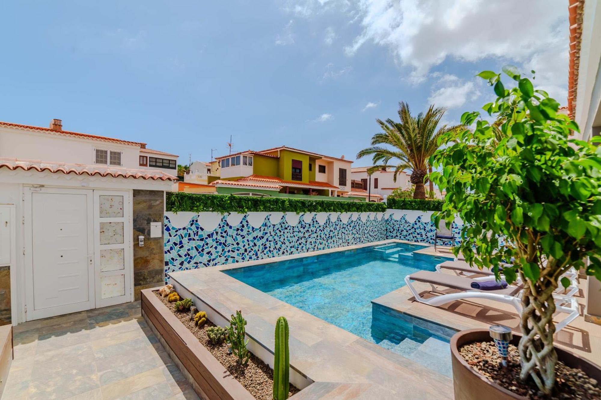 Villa De Marcos Alojamiento De Lujo Con Piscina Privada Arona  Exteriör bild